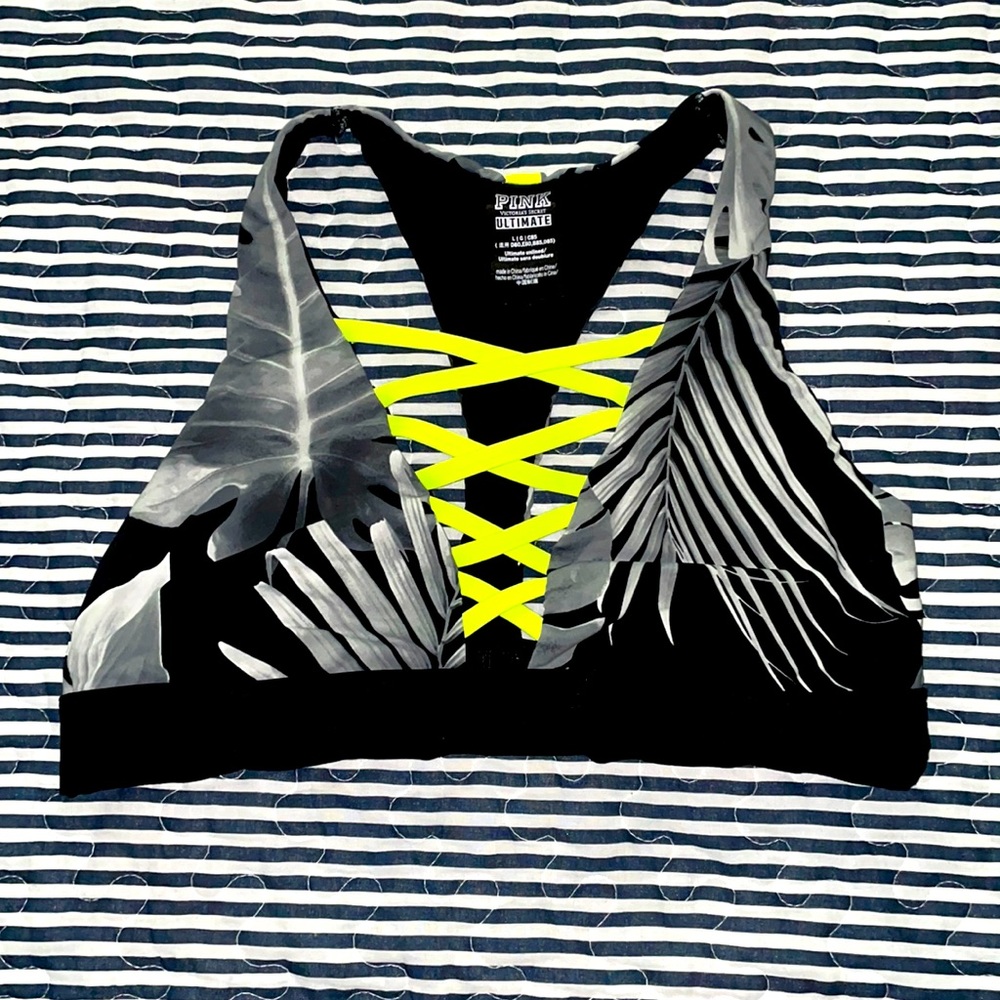 Victoria Secret Pink sports bra
